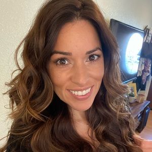 Meet your Posher, Brittny